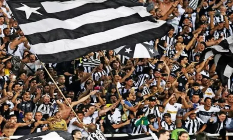 سنوب دوج يثير حماس جماهير بوتافوجو خلال مواجهة أتلتيكو مدريد في مونديال الأندية