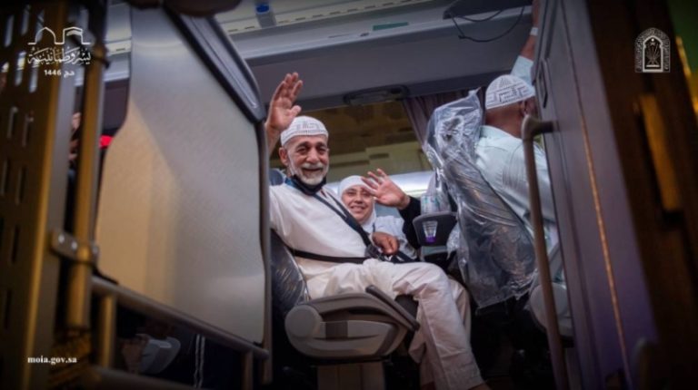 ضيوف برنامج خادم الحرمين يستمرون في مغادرة المملكة بعد انتهاء فعاليات البرنامج