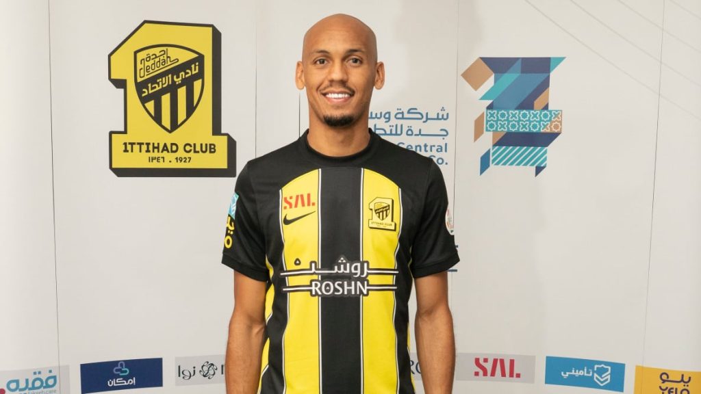 عرض جذاب من أوروبا يلوح في الأفق ويهدد مستقبل فابينو مع نادي الاتحاد