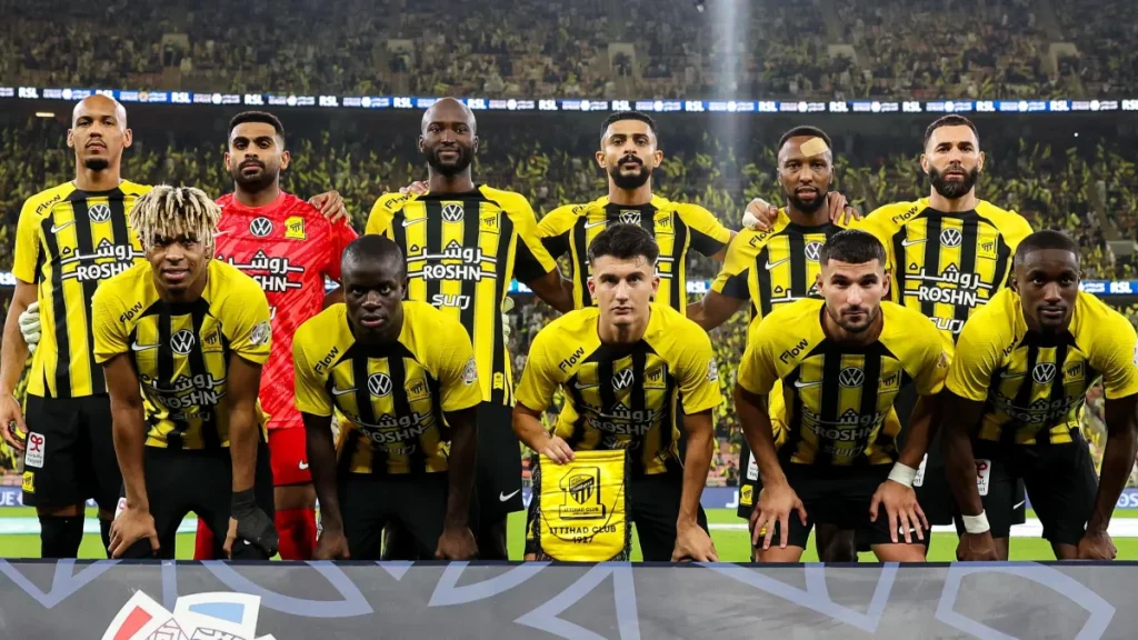 عروض إنجليزية تتزايد لمتابعة موهبة الاتحاد الشابة، واللاعب في انتظار الفرصة
