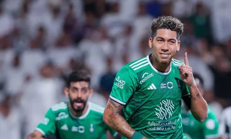 فيرمينو يقترب من مغادرة الهلال رسمياً بعد فترة قصيرة من انضمامه للفريق