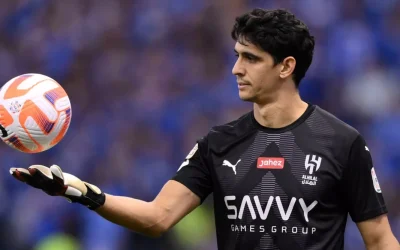قبل المواجهة المنتظرة، بونو يبعث برسالة حاسمة لريال مدريد "نحن الهلال"