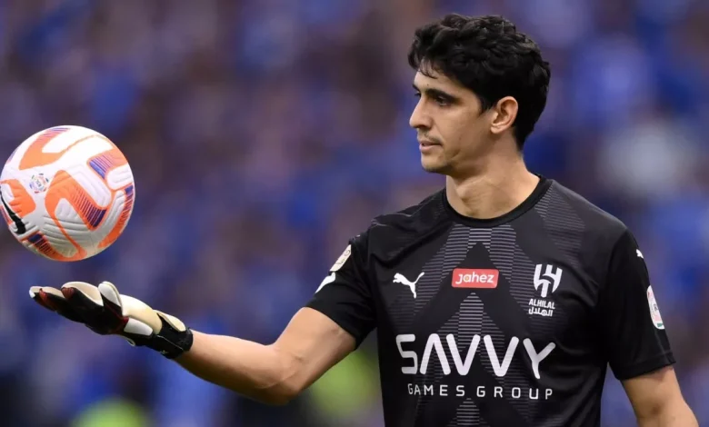 قبل المواجهة المنتظرة، بونو يبعث برسالة حاسمة لريال مدريد "نحن الهلال"