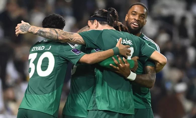 لاعب الأهلي المحترف يقرر قبول عرض فريق آخر ويؤكد انتهاء القصة