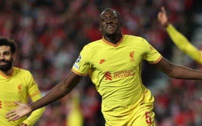ليفربول يتعرض لصفعة قوية جديدة من ريال مدريد عقب إصابة أرنولد بشكل مؤسف