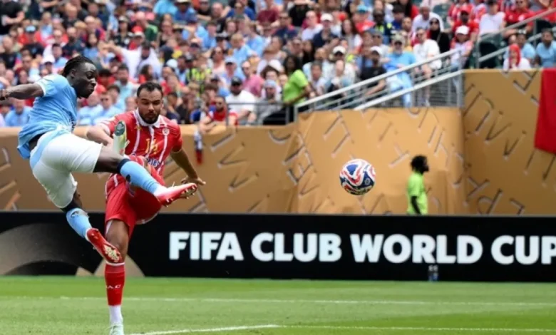 مانشستر سيتي يتفوق على الوداد بثنائية في كأس العالم للأندية مع عرض فيديو精彩
