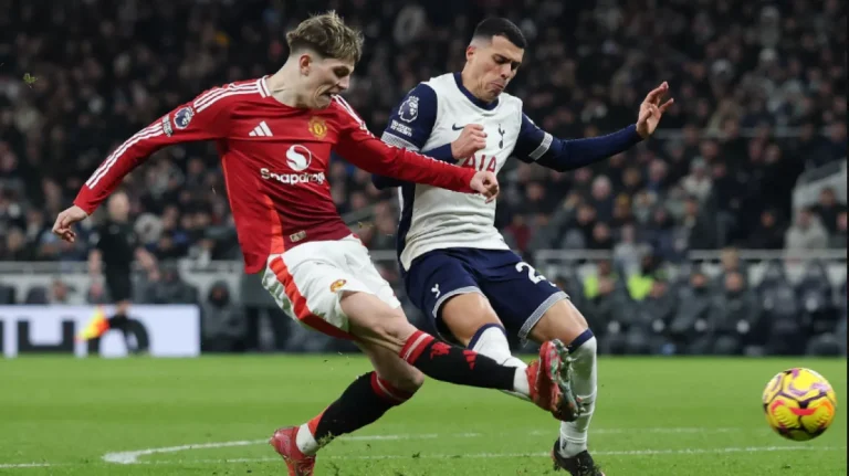 مانشستر يونايتد يُعد خطة بديلة تحسباً لعدم نجاح صفقة مبيومو