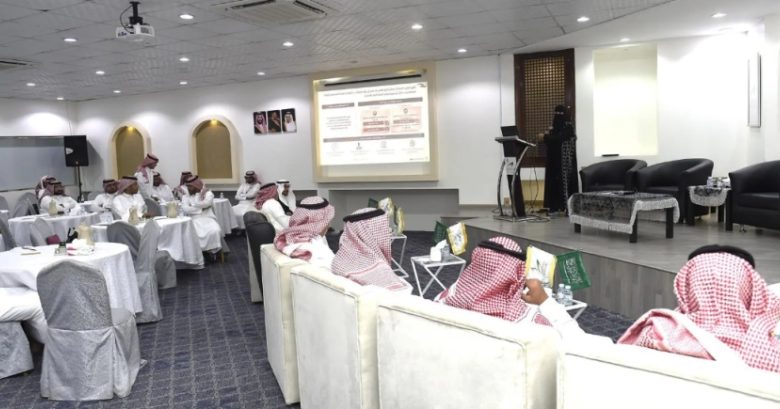 محافظ الطائف يشرف على ورشة عمل المركز الوطني لتنمية الغطاء النباتي بالتعاون مع الجهات المعنية