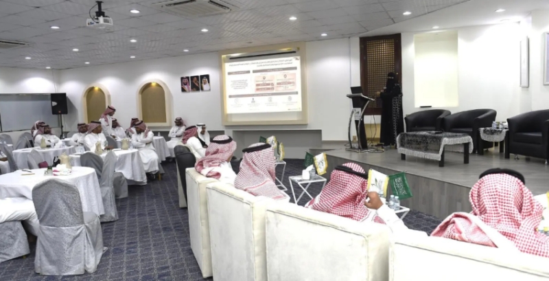 محافظ الطائف يشرف على ورشة عمل المركز الوطني لتنمية الغطاء النباتي بالتعاون مع الجهات المعنية