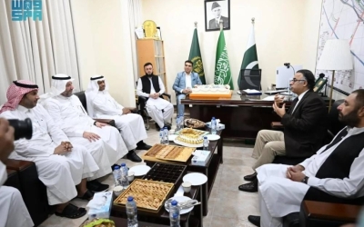 "مشاط" يراقب تقدم العمل في مكاتب تنظيم شؤون الحج بكل دقة واهتمام