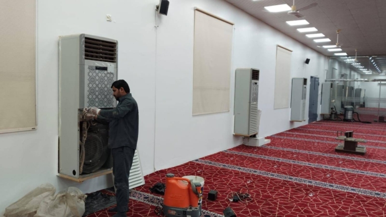 مشروع لتأهيل 12 مسجدًا في نجران وحبونا يعزز من الخدمات الدينية والاجتماعية