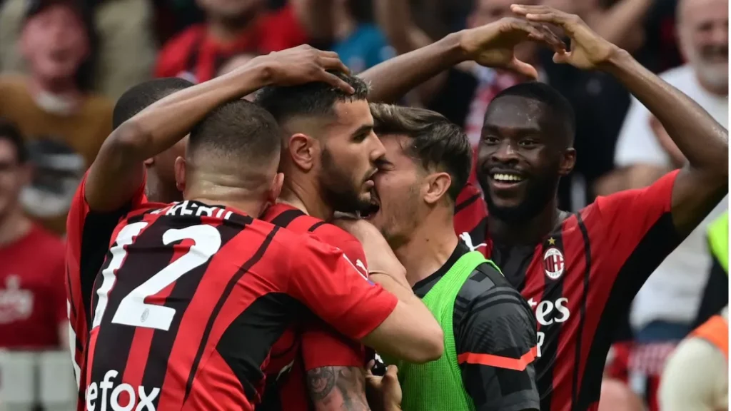 ميلان ينتظر خطوة إنزاجي لإنقاذ نجم الفريق قبل الانتقال للهلال في الصيف المقبل