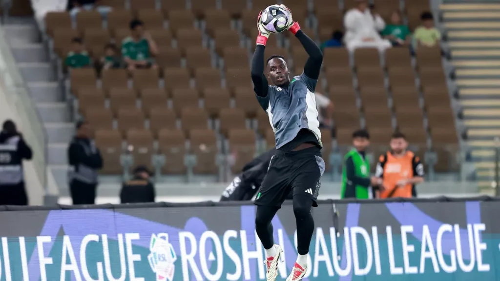 ميندي يوضح حقيقة ندمه على الانتقال للأهلي ويكشف سر إتمام الصفقة