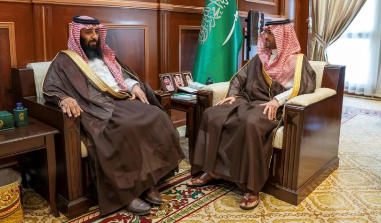 نائب أمير حائل يستقبل مدير ديوان المحاسبة في المنطقة لتعزيز التعاون المشترك
