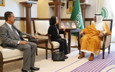 نائب أمير مكة يلتقي بالقنصل البريطاني العام في جدة لتعزيز العلاقات الثنائية