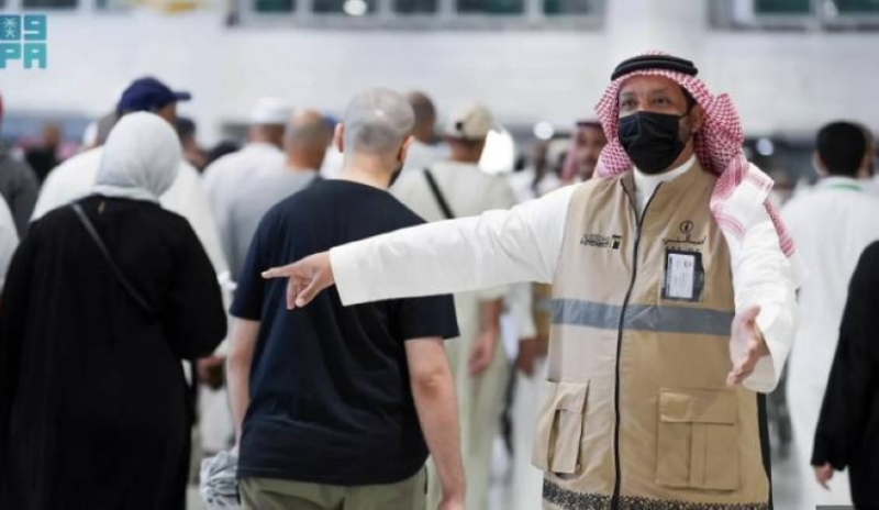 نجاح ملحوظ لخدمة "اسألني" خلال حج 1446هـ مع تجاوز عدد المستفيدين مليون شخص