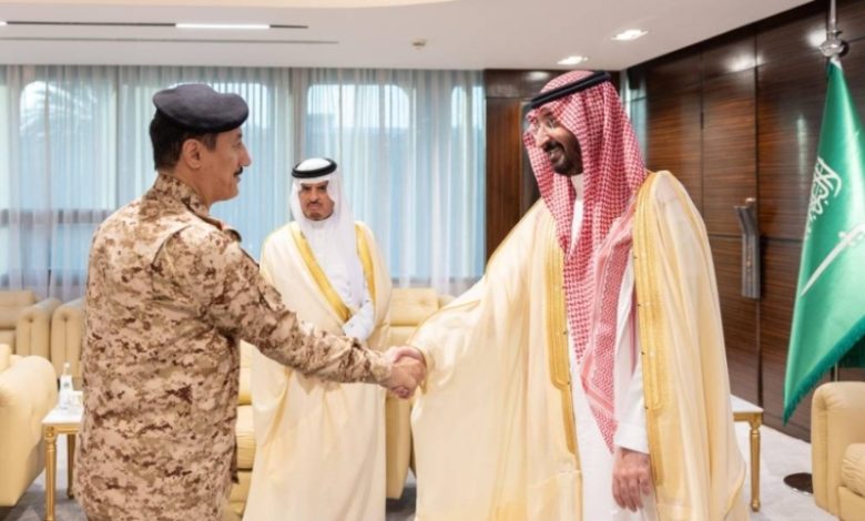 وزير الحرس الوطني يستقبل قادة ومسؤولي الوزارة للتهنئة بعيد الأضحى المبارك