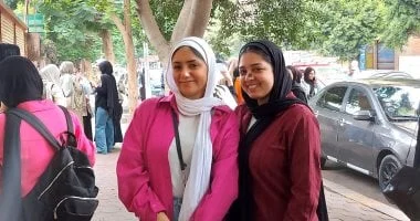 10 أسئلة فى امتحان الرياضيات البحتة من مراجعات اليوم السابع.. فيديو