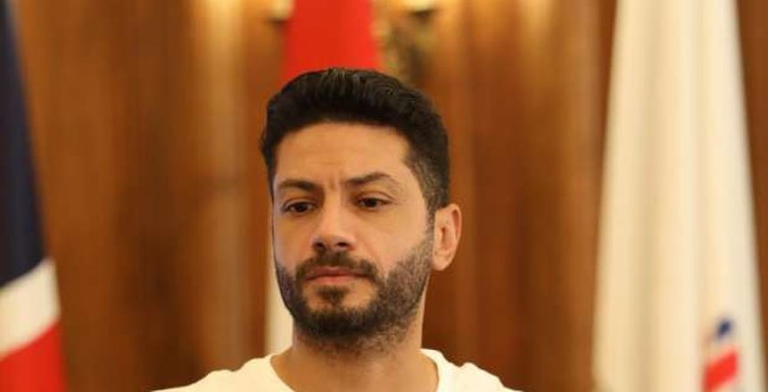 شريف عبد الفضيل يستعرض “إنجازاته” في عيد ميلاده: 43 عامًا مليئة بالبطولات