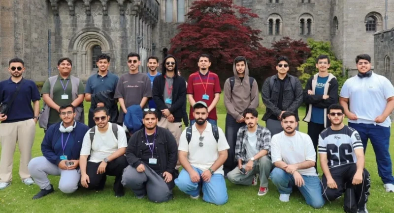 13 طالبًا من جامعة شقراء يشاركون في برنامج التنمية المستدامة بجامعة ليفربول البريطانية.