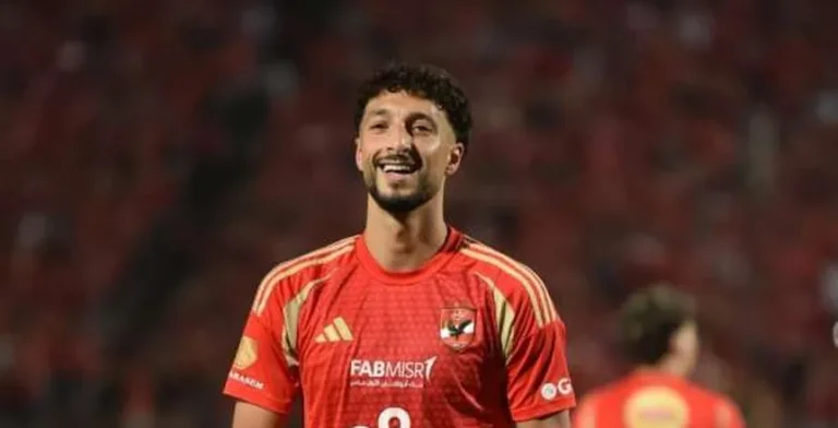 رغم إعلان استمراره رسمياً، انقسام في الأهلي حول وسام أبو علي