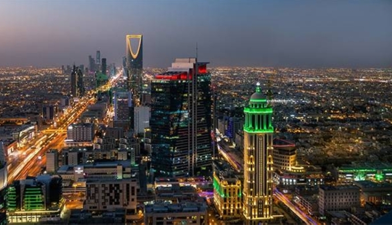 23 مليارًا من الصكوك والسندات تم إصدارها في النصف الأول من العام.