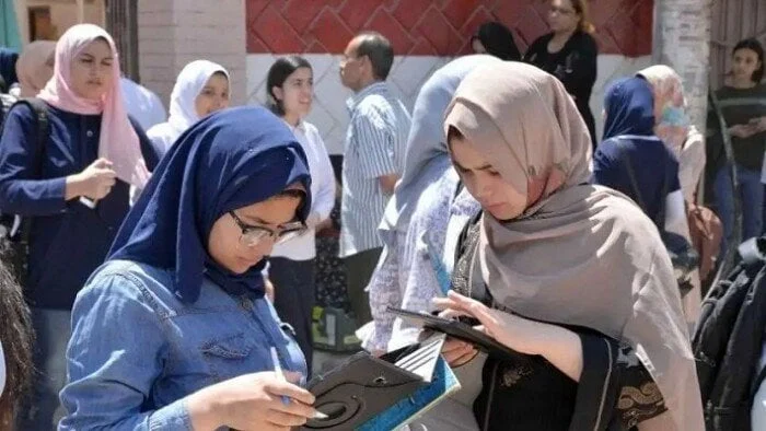 أقل من أسبوع.. انتهاء امتحانات الثانوية العامة 2025 يقترب لكافة الأنظمة