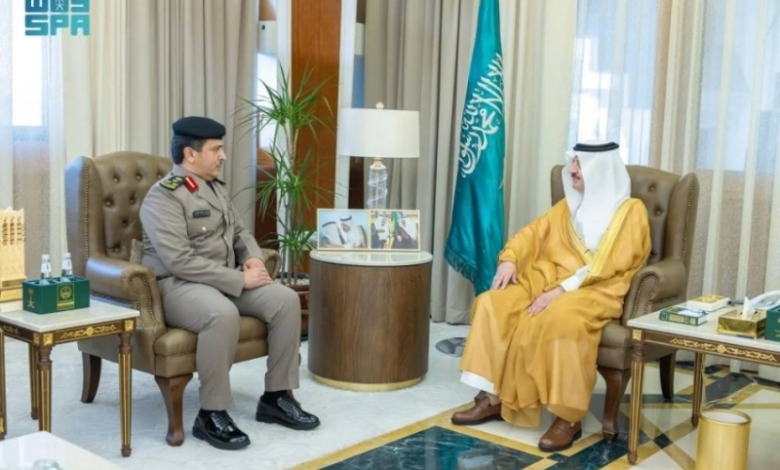 أمير الشرقية يثمّن جهود مكافحة المخدرات ويكرّم المتميزين من الضباط والأفراد
