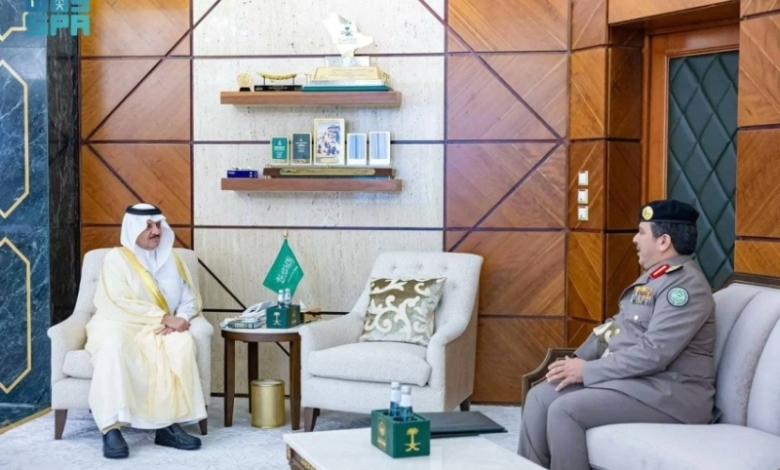 أمير الشرقية يعزز دعم جهود مكافحة المخدرات ويستعرض إنجازاتهم في المنطقة