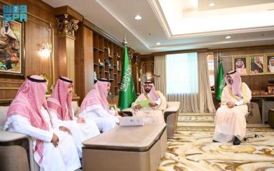 أمير جازان يستعرض جهود لجنة مراقبة عقارات الدولة وإزالة التعديات بالمنطقة