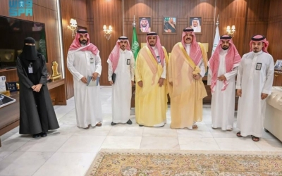 أمير حائل يروج لمسابقة تأصيل الهوية العمرانية