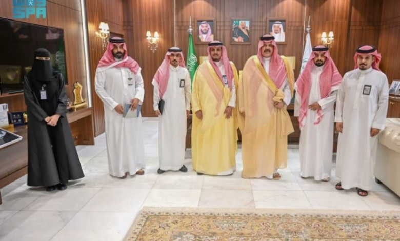 أمير حائل يروج لمسابقة تأصيل الهوية العمرانية
