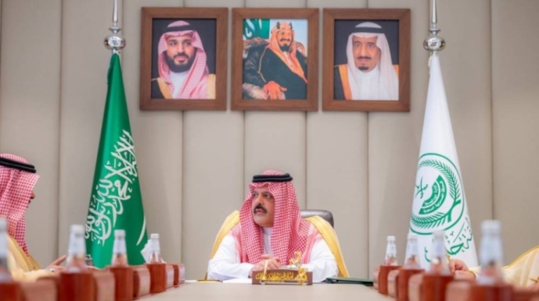 أمير حائل يستعرض آخر المستجدات المتعلقة بمشروع “المنطقة المركزية” التطويري.