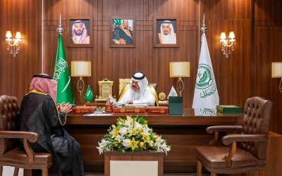 أمير حائل يستعرض أداء التعليم بالمنطقة