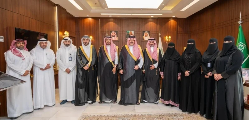 أمير حائل يستلم الرئاسة الفخرية لجمعية "ذرية للإنجاب" بالمنطقة