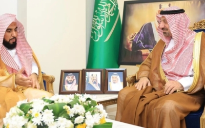 أمير نجران يلتقي إمام المسجد الحرام