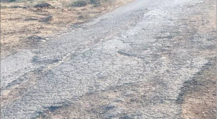 أهالي "الخشيبة التحتة" يوجهون نداءً لرئيس الوزراء بسبب تدهور الخدمات وإغلاق المركز الصحي الوحيد