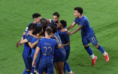 أول تعليق حصري من وزير الرياضة على فوز الهلال على مانشستر سيتي