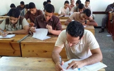 أولياء أمور يستعرضون آراء طلاب الثانوية العامة حول امتحاني الكيمياء والجغرافيا