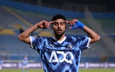 إبراهيم عادل يمنع انتقال لاعب بيراميدز للزمالك بعد اتفاقه مع الجزيرة
