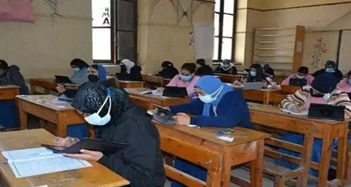 إجراءات التقديم للصف الأول الثانوي 2025 تشمل الأوراق المطلوبة والرابط وخطوات التسجيل