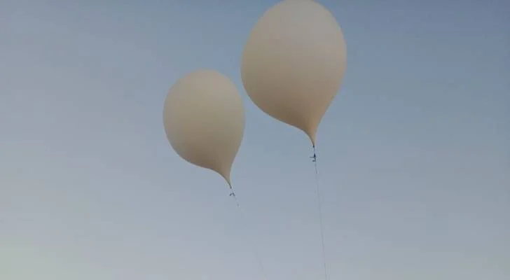 إحباط عمليات تهريب: الجيش العربي ينجح في ضبط مواد مخدرة عبر بالونات موجهة على الواجهة الشرقية