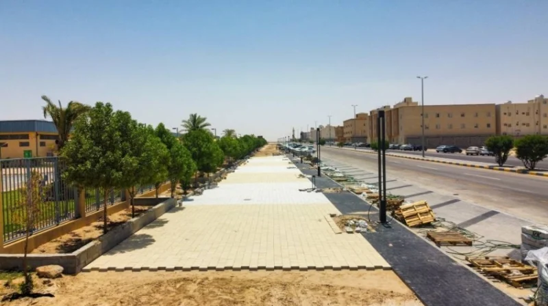 إنشاء ممشى رياضي جديد لتعزيز الصحة والرياضة في النعيرية