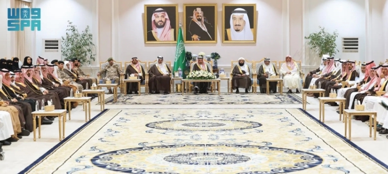 اجتماع أمير نجران مع مسؤولي الإعلام والإعلاميين من القطاعين الحكومي والخاص