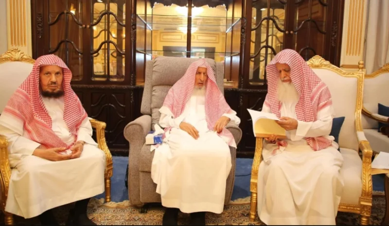 اجتماع المجلس الأعلى لدار الحديث الخيرية يأتي مع نتائج الطلاب