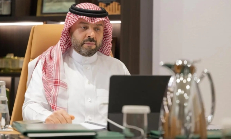 اجتماع دوري برئاسة أمير الحدود الشمالية لمتابعة تطوير المنطقة