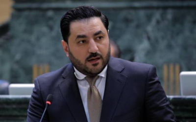 استدعاء النائب ينال فريحات من قبل مدعي عام عمان بسبب منشور مؤيد للإخوان المسلمين المحظورة