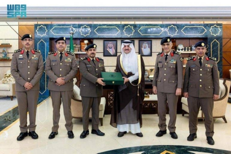 استقبال أمير الشرقية لمدير شرطة المنطقة ومُحافظ الهيئة العليا للأمن الصناعي