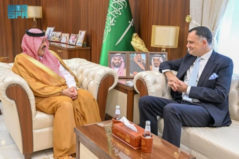 استقبال أمير حائل لسفير الاتحاد الأوروبي بالمملكة