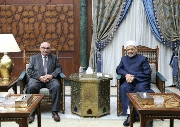 استقبال شيخ الأزهر لرئيس هيئة قضايا الدولة وتهنئته بالمنصب الجديد
